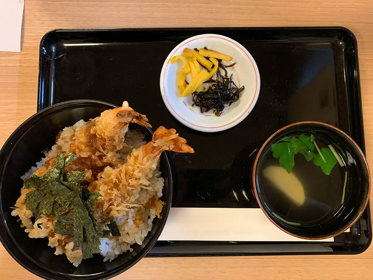 加 辺 屋