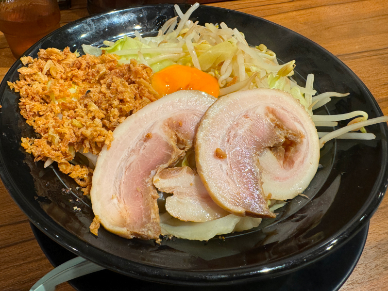 横浜家系ラーメン春吉家 天神三丁目店の油そば