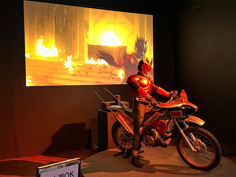超クウガ展のクウガ