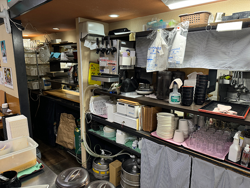 博多ごまさば屋の内観
