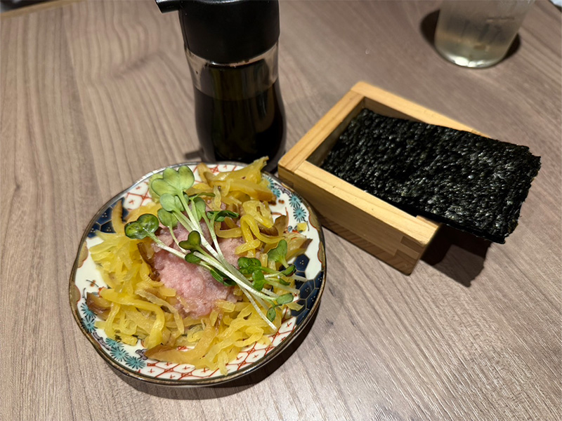 札幌かすそばtoてんぷら風土. 博多中洲店のトロタクガッコ