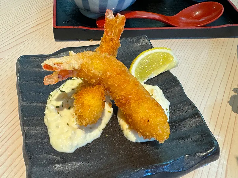 えびえび食堂 えび八本 住吉店｜海老好き必見！極み漬け海老丼と名物