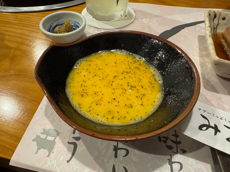 アグーしゃぶしゃぶ みるく 博多祇園店の卵