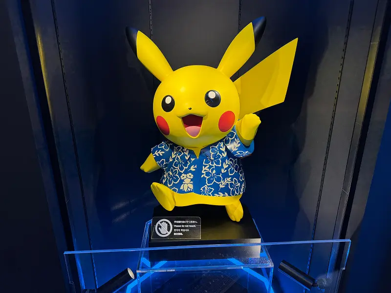 新品　ぬいぐるみ　ポケモンセンターオキナワ ぬいぐるみ エイサーピカチュウ ポケモンセンターオキナワ