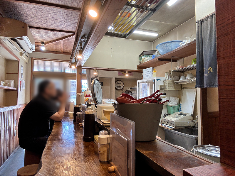 あづま屋担々麺 悠泉の丹内