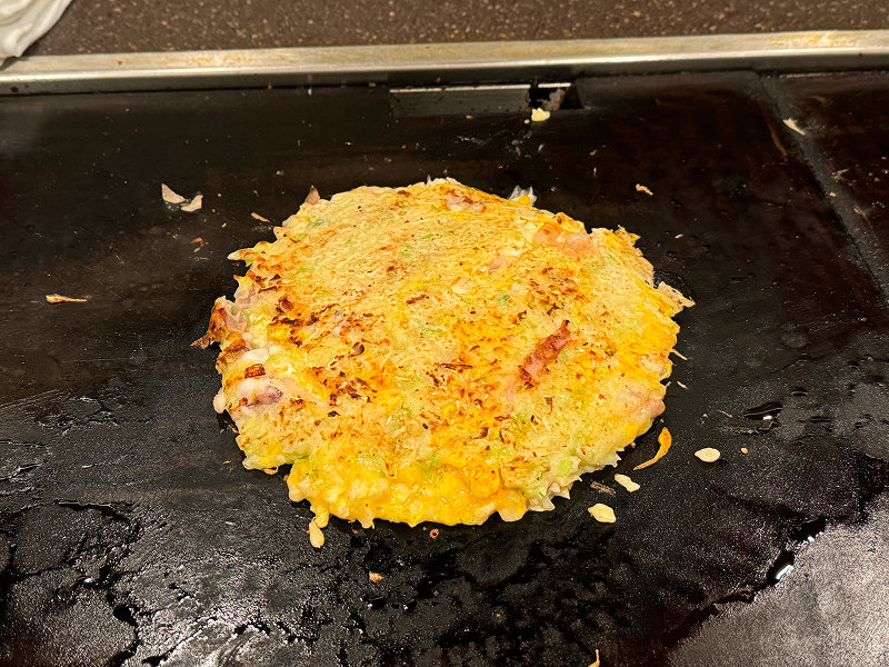 お好み焼き赤坂のミックスお好み焼き