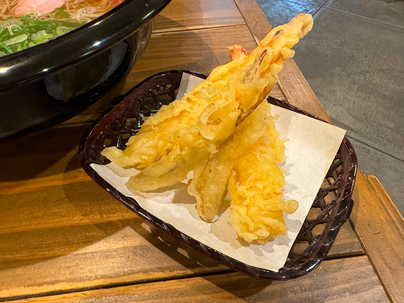 誠月庵のごぼ天そば