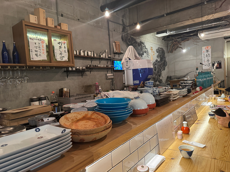 そば処 テツ美の店内