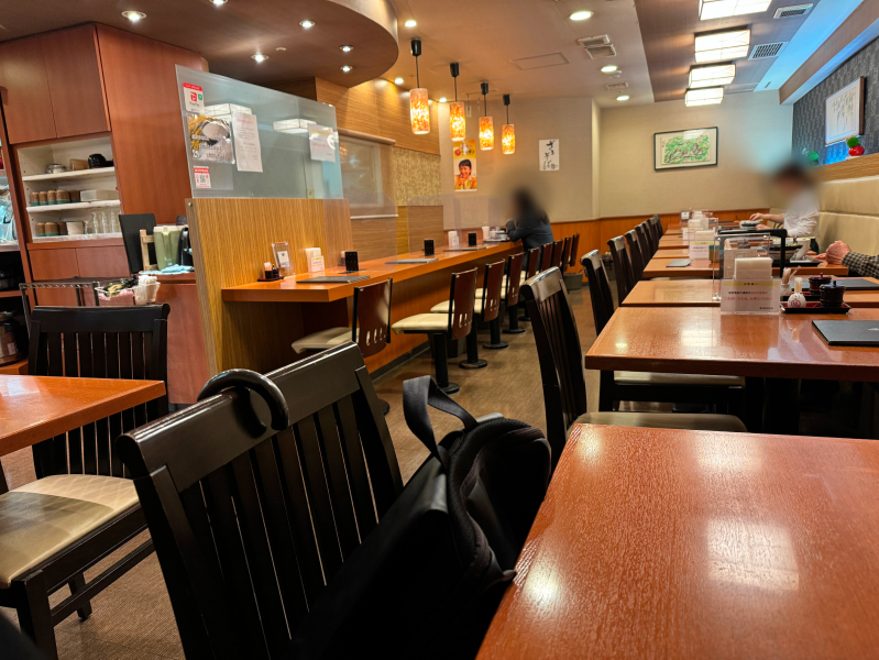 華元 新天町店の店内