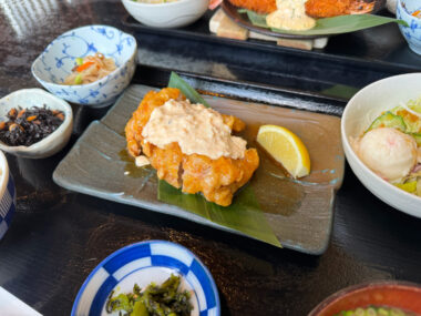 町家かふぇ かまくら 西福岡店のチキン南蛮