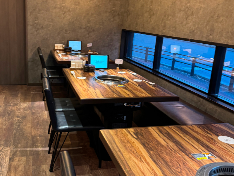 博多焼肉 牛乃の店内