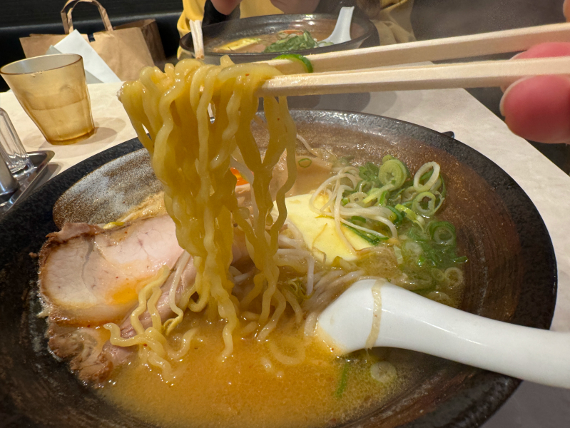 博多川端どさんこ 博多デイトス店の味噌ラーメンバタートッピング