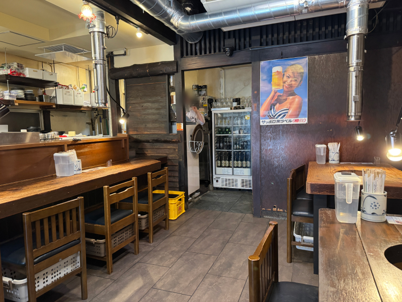 焼肉ホルモン山翔の店内