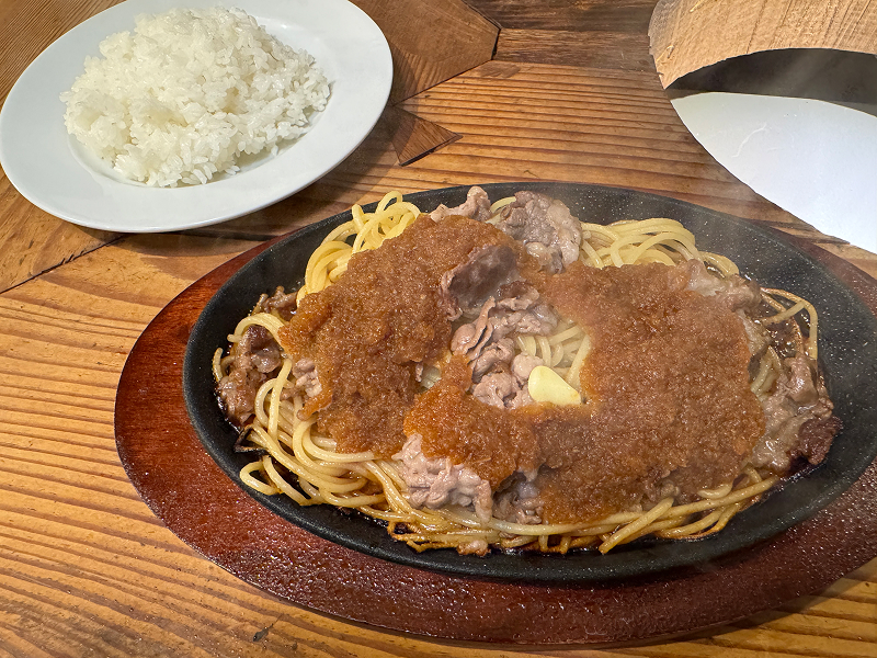 焼肉ホルモン山翔の黒毛和牛ビーフバター焼き
