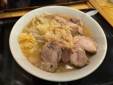 夢みてなんぼ 姪浜店の豚ラーメン